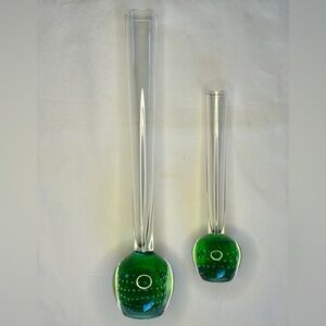 Set Of 2 Hand Blown Glass Bud Vases Green Bubble Base Bullicante